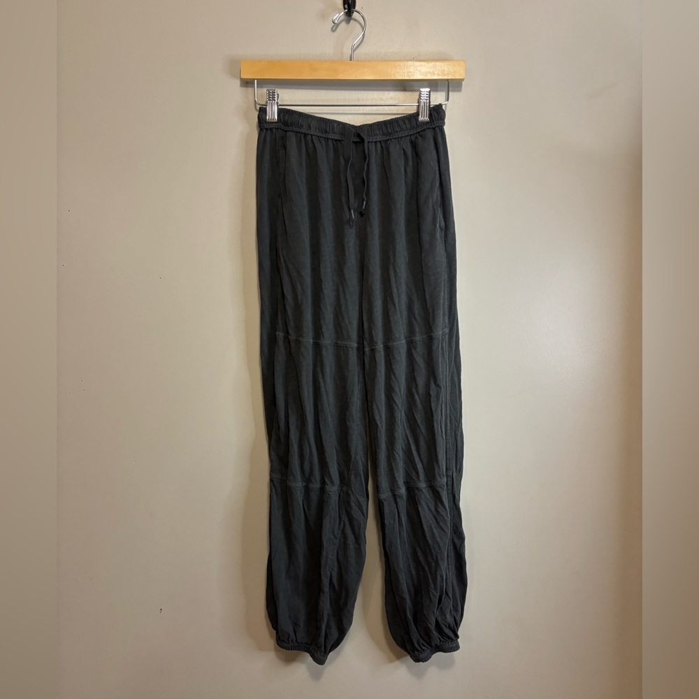 Women’s Dark Gray Lounge Pants